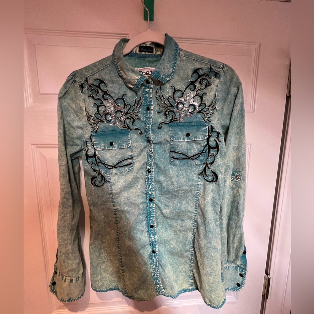 Women’s Roar long sleeve shirt size M